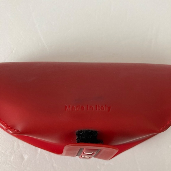 Vintage Prada sunglasses - Picture 12 of 12